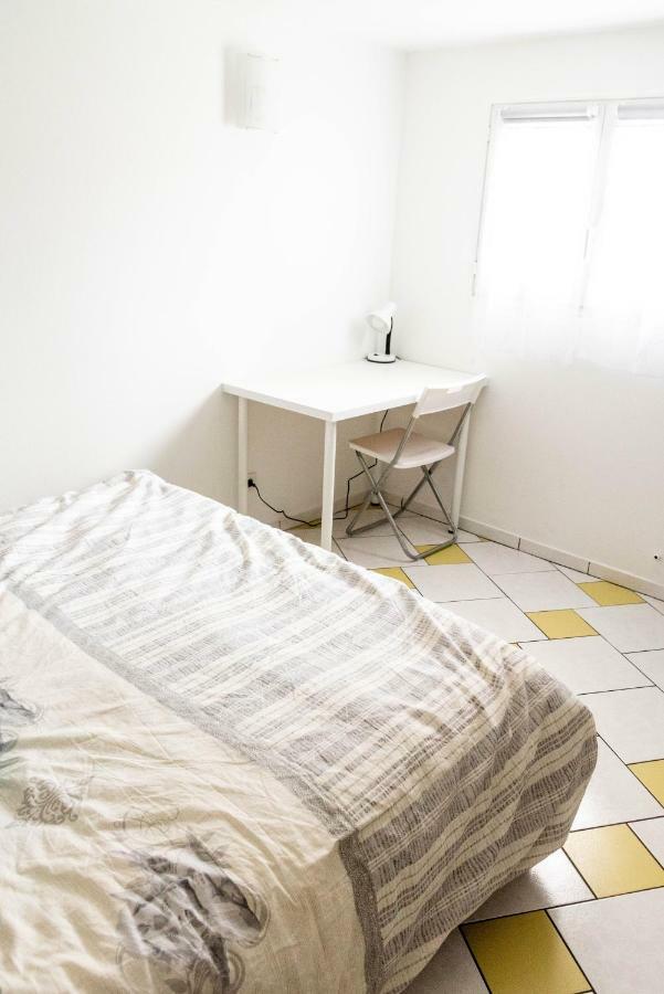 Clichy-sous-Bois Charmant 2 Pieces Moderne מראה חיצוני תמונה